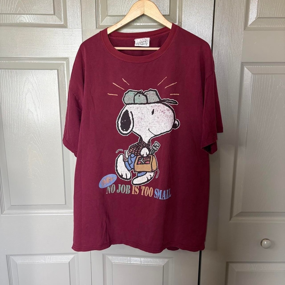 Vintage Peanuts Snoopy No Job Is Too Small Graphic Tee Burgundy Mens XXL